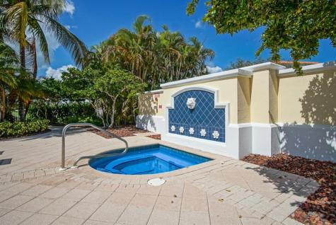 18 Harbour Isle Drive Fort Pierce FL 34949