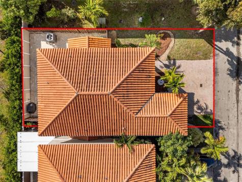 14251 NW 83rd Avenue Hialeah FL 33016