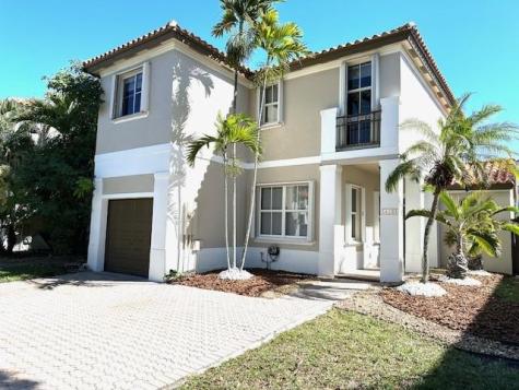 14251 NW 83rd Avenue Hialeah FL 33016