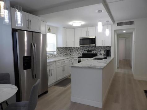 352 Brittany H Delray Beach FL 33446