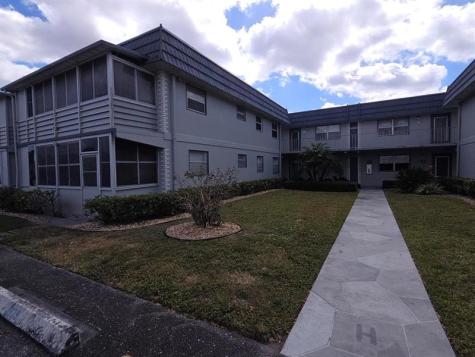352 Brittany H Delray Beach FL 33446