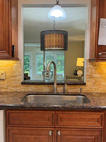 9245 Flynn Circle Boca Raton FL 33496