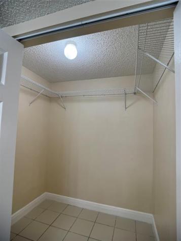 9245 Flynn Circle Boca Raton FL 33496