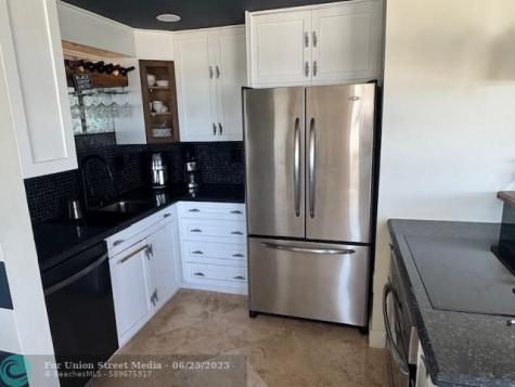 300 Oregon Street Hollywood FL 33019