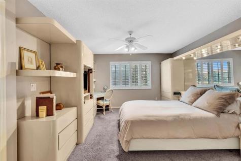7512 N Devon Drive Tamarac FL 33321