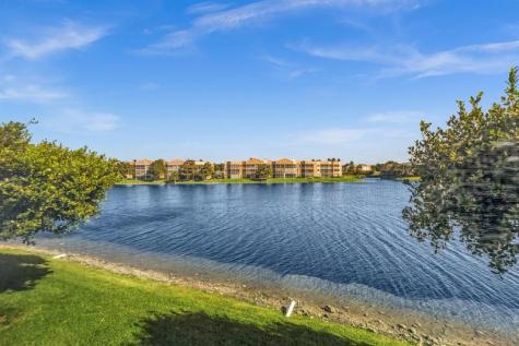 7512 N Devon Drive Tamarac FL 33321
