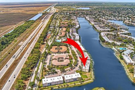 7512 N Devon Drive Tamarac FL 33321