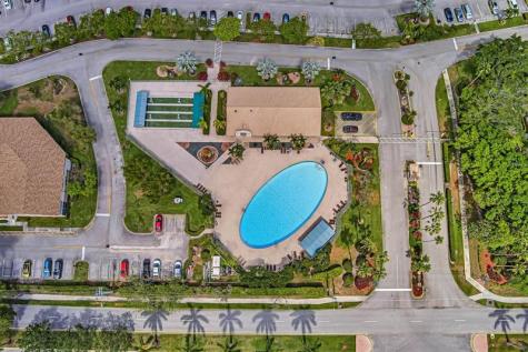 7512 N Devon Drive Tamarac FL 33321