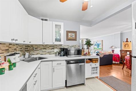 305 N Pompano Beach Boulevard Pompano Beach FL 33062