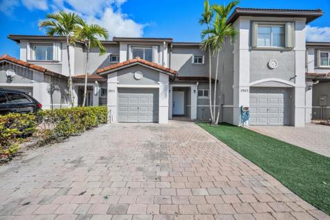 2851 SW 127th Way Miramar FL 33027