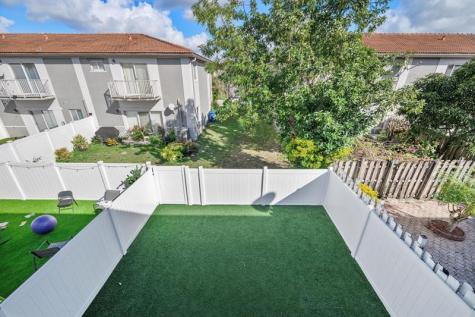 2851 SW 127th Way Miramar FL 33027