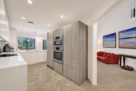372 NW 97th Avenue Plantation FL 33324