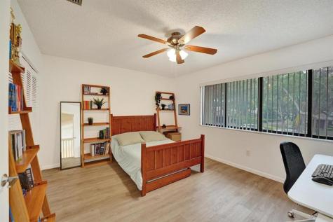 372 NW 97th Avenue Plantation FL 33324