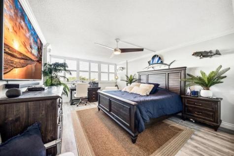 859 Jeffery Street Boca Raton FL 33487