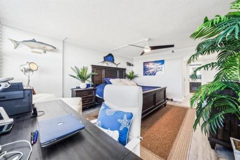 859 Jeffery Street Boca Raton FL 33487