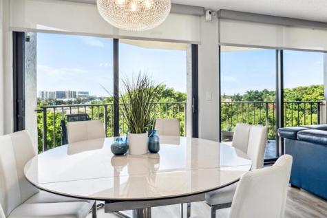 859 Jeffery Street Boca Raton FL 33487