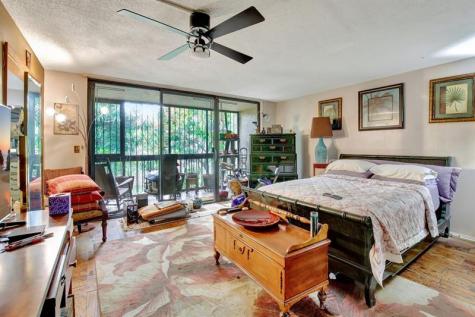 20606 NE 7th Court Miami FL 33179