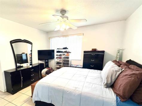 3590 N University Drive Coral Springs FL 33065