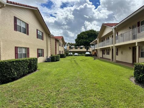 3590 N University Drive Coral Springs FL 33065