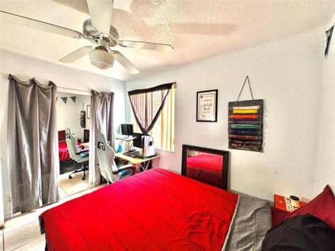 3590 N University Drive Coral Springs FL 33065