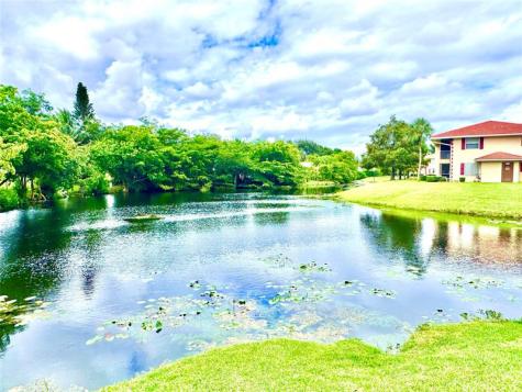 3590 N University Drive Coral Springs FL 33065