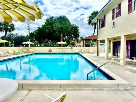 3590 N University Drive Coral Springs FL 33065