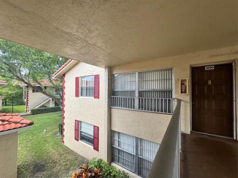 3590 N University Drive Coral Springs FL 33065