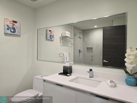 777 N Ocean Drive Hollywood FL 33019