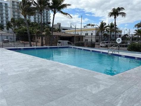 321 Wilson Street Hollywood FL 33019