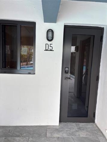 321 Wilson Street Hollywood FL 33019