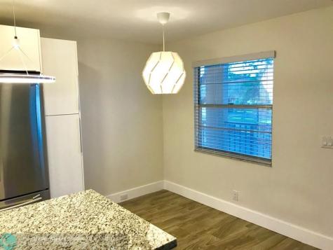 300 SW 134th Way Hollywood FL 33027