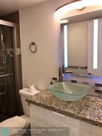 300 SW 134th Way Hollywood FL 33027