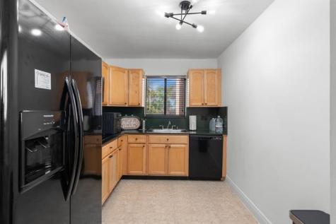 7458 Ashmont Circle Tamarac FL 33321