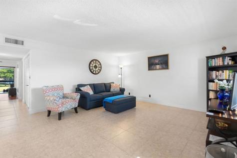 7458 Ashmont Circle Tamarac FL 33321