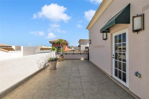 1033 NE 17th Way Fort Lauderdale FL 33304