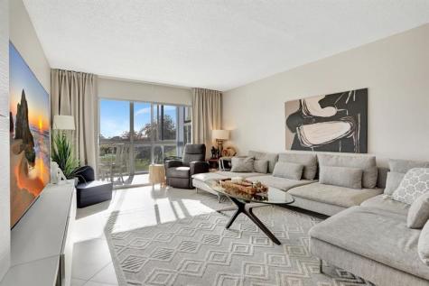 2802 Victoria Way Coconut Creek FL 33066