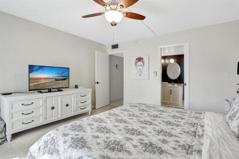 2802 Victoria Way Coconut Creek FL 33066