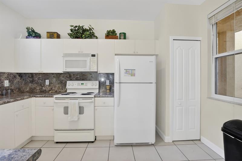 100 Jacaranda Country Club Drive Plantation FL 33324