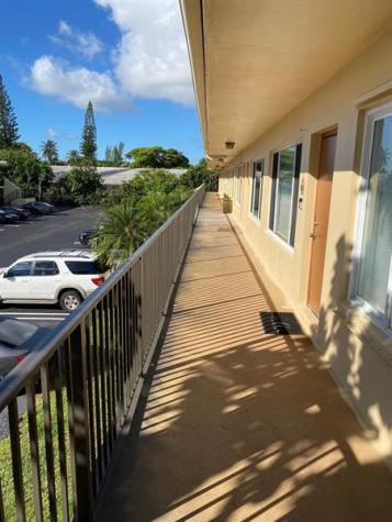 2303 S Federal Highway Boynton Beach FL 33435