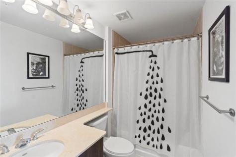 2401 NE 65th Street Fort Lauderdale FL 33308