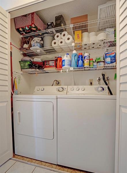 7673 Tahiti Lane Lake Worth FL 33467