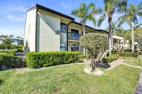 7673 Tahiti Lane Lake Worth FL 33467