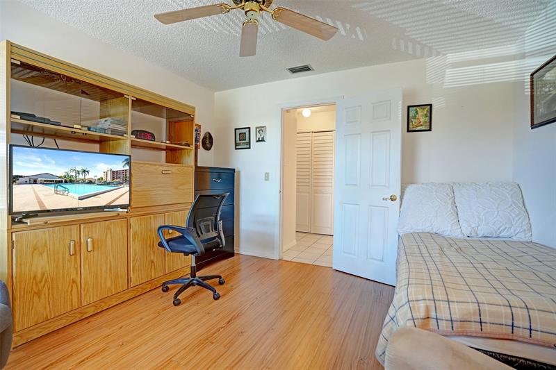 7673 Tahiti Lane Lake Worth FL 33467