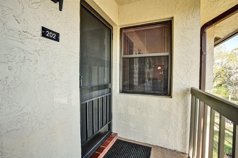 7673 Tahiti Lane Lake Worth FL 33467