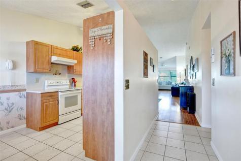 7673 Tahiti Lane Lake Worth FL 33467