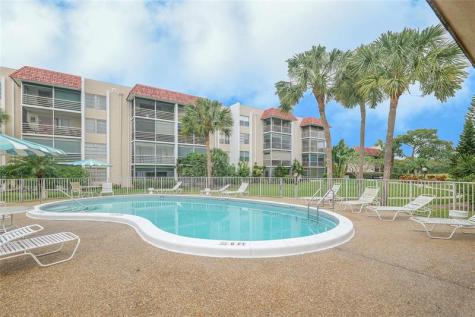 3531 Inverrary Drive Lauderhill FL 33319