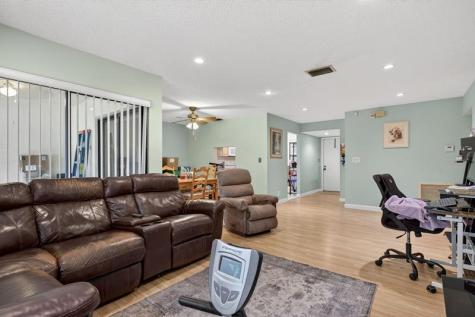 4187 NW 22nd Street Coconut Creek FL 33066