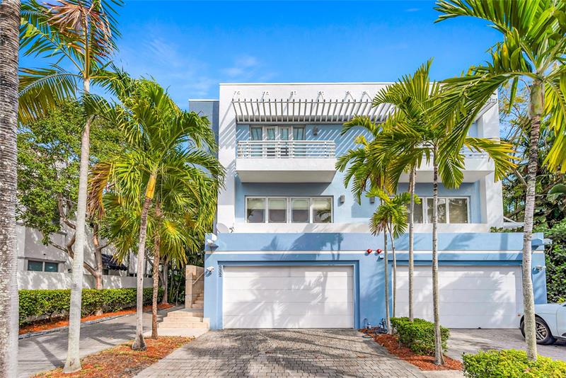 832 N Victoria Park Road Fort Lauderdale FL 33304