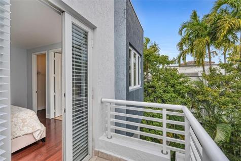 832 N Victoria Park Road Fort Lauderdale FL 33304