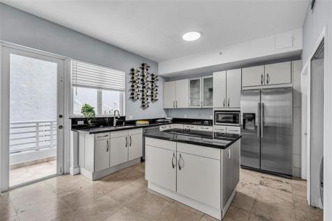 832 N Victoria Park Road Fort Lauderdale FL 33304